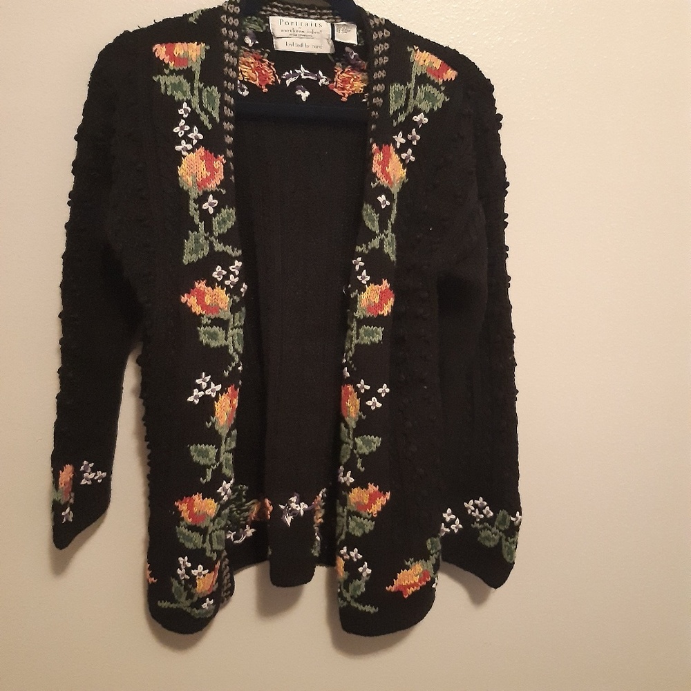 Potraits by Northern Isle Cardigan sz.M